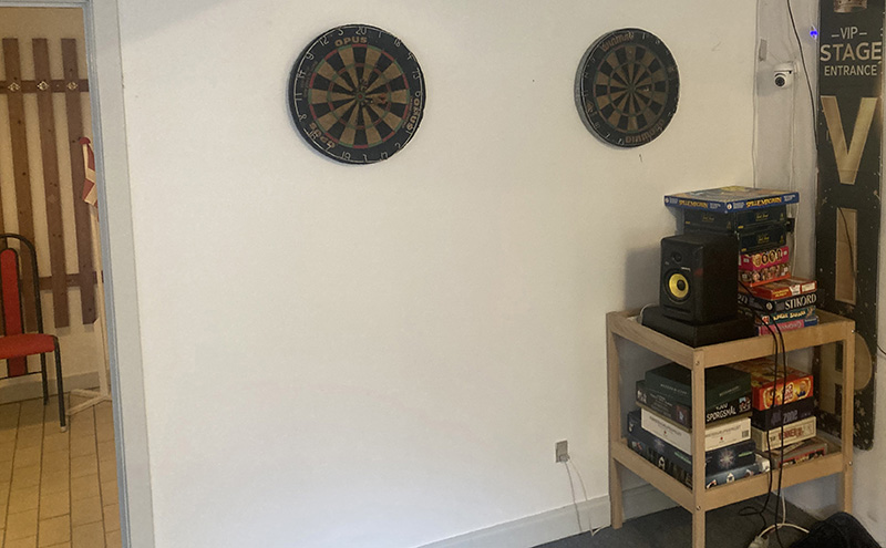 Her kan man også spille dart