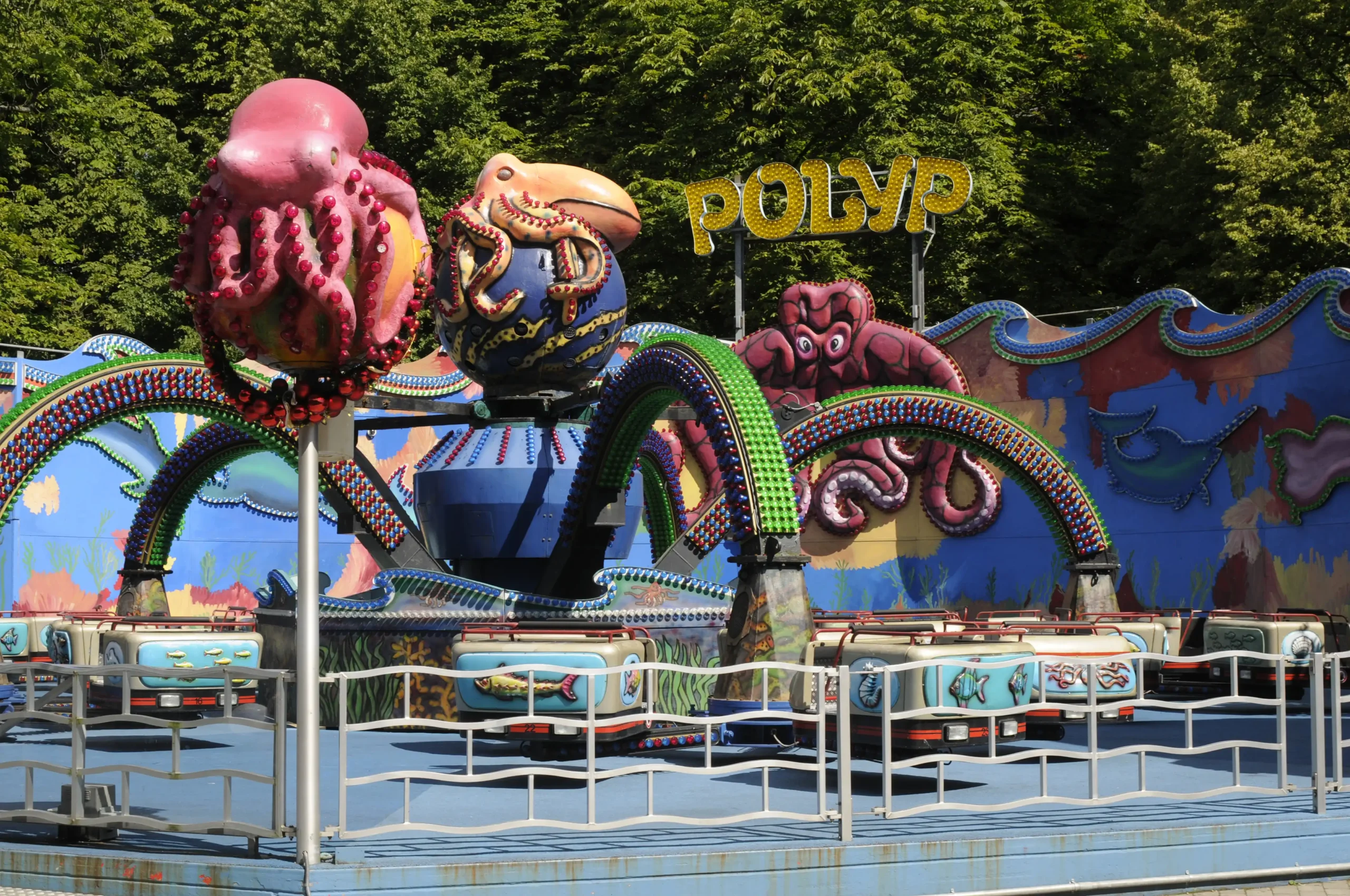 Busture fra Odense til bakken.